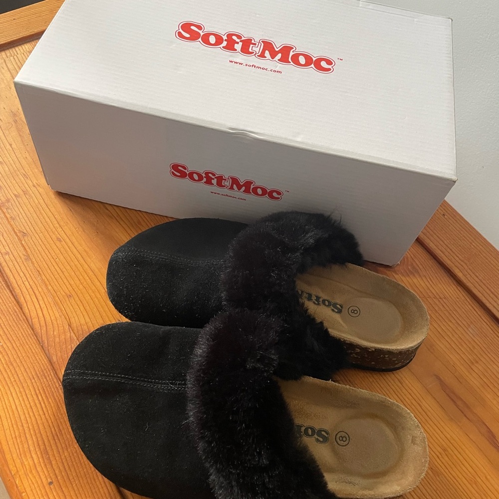 NIB Soft Moc Suede slippers